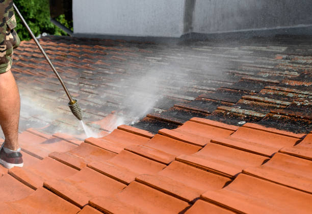 Best Commercial Pressure Washing  in Clayton, CA