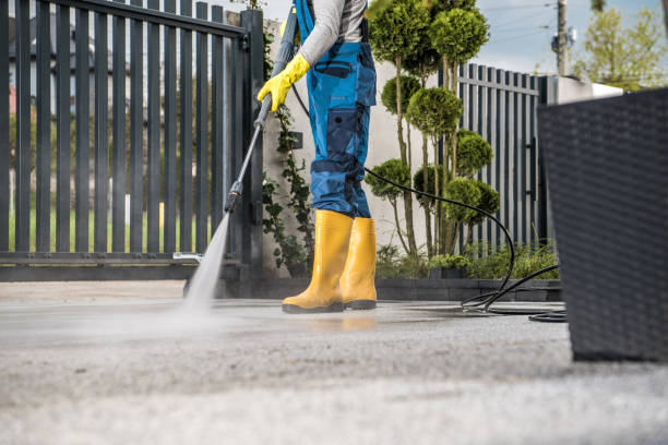 Best Deck Pressure Washing  in Clayton, CA
