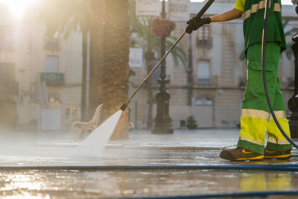 Best Roof Pressure Washing  in Clayton, CA