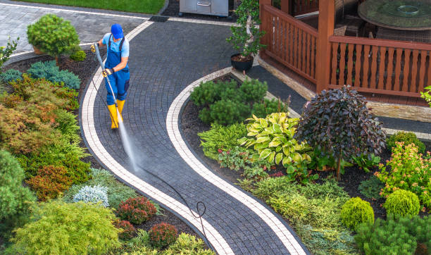 Best Commercial Pressure Washing  in Clayton, CA